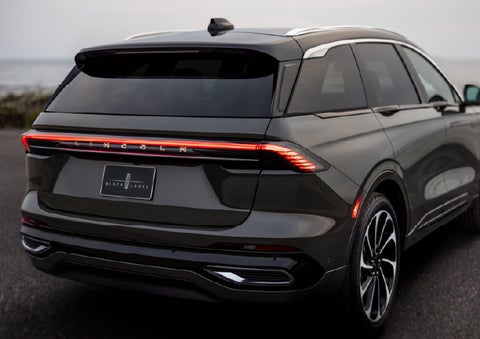 The rear of a 2026 Lincoln Black Label™ Nautilus® SUV displays full LED rear lighting. | Boulevard Lincoln in Millsboro DE