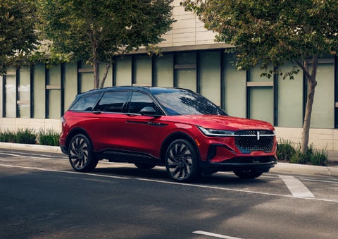 2026 Lincoln Nautilus® SUV with the available Jet Appearance Package and Hybrid transmission. | Boulevard Lincoln in Millsboro DE