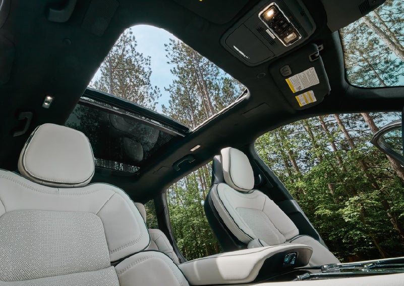 The front seats of a 2027 Lincoln Aviator® Black Label™ SUV | Boulevard Lincoln in Millsboro DE