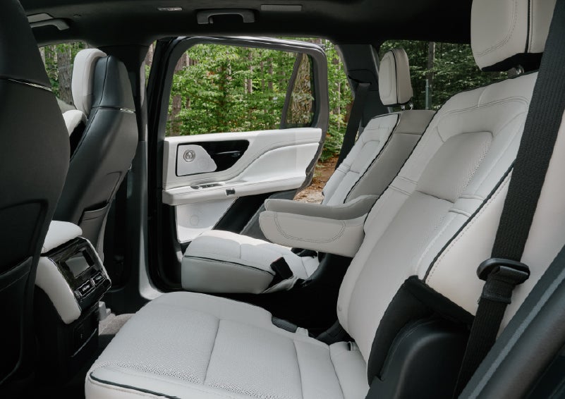 A side view of the second row with captain’s chairs in a 2027 Lincoln Aviator® Black Label™ SUV. | Boulevard Lincoln in Millsboro DE